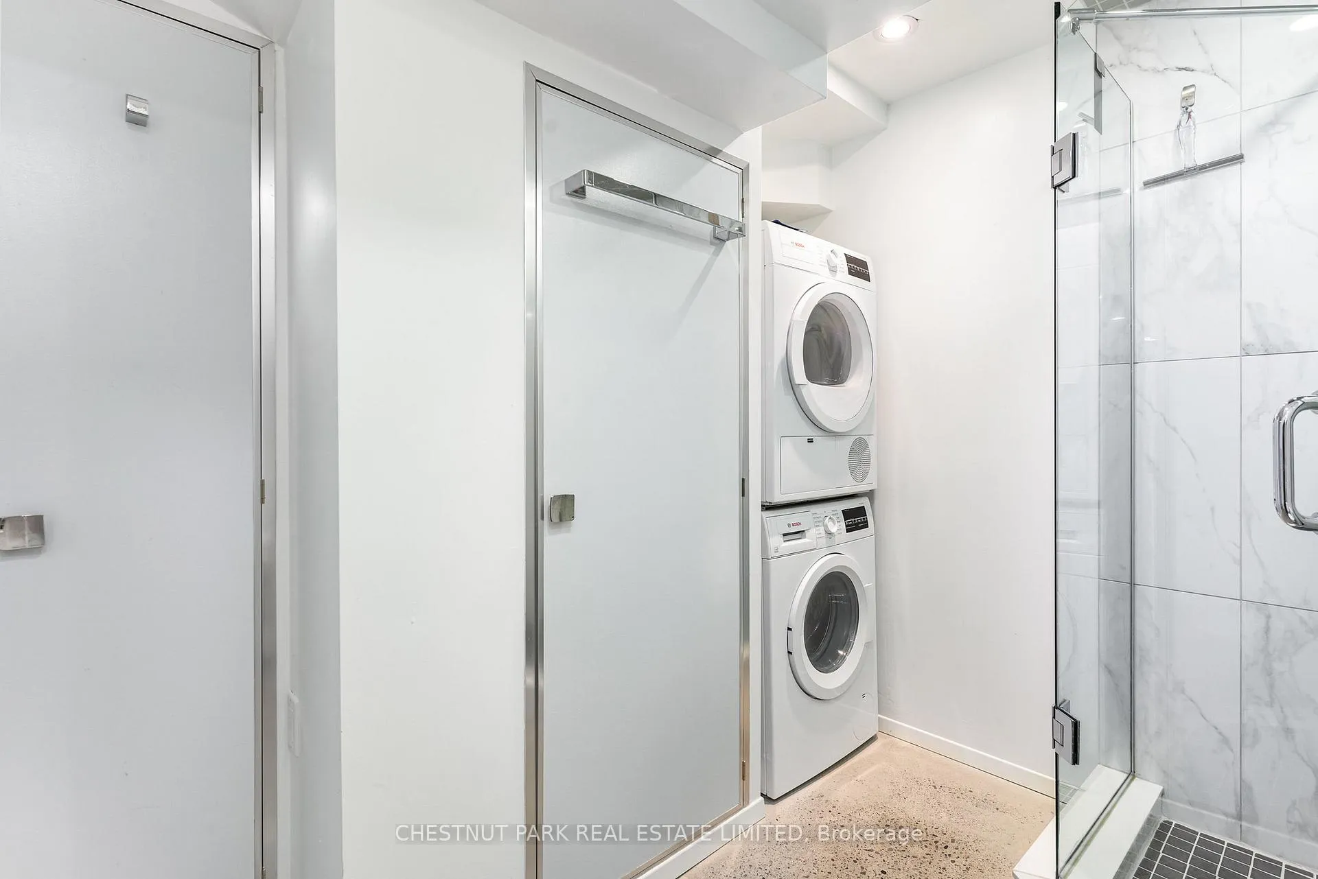 Photo 15 of Unit 2, 909 Manning Avenue, Toronto, The Annex — HOMEH