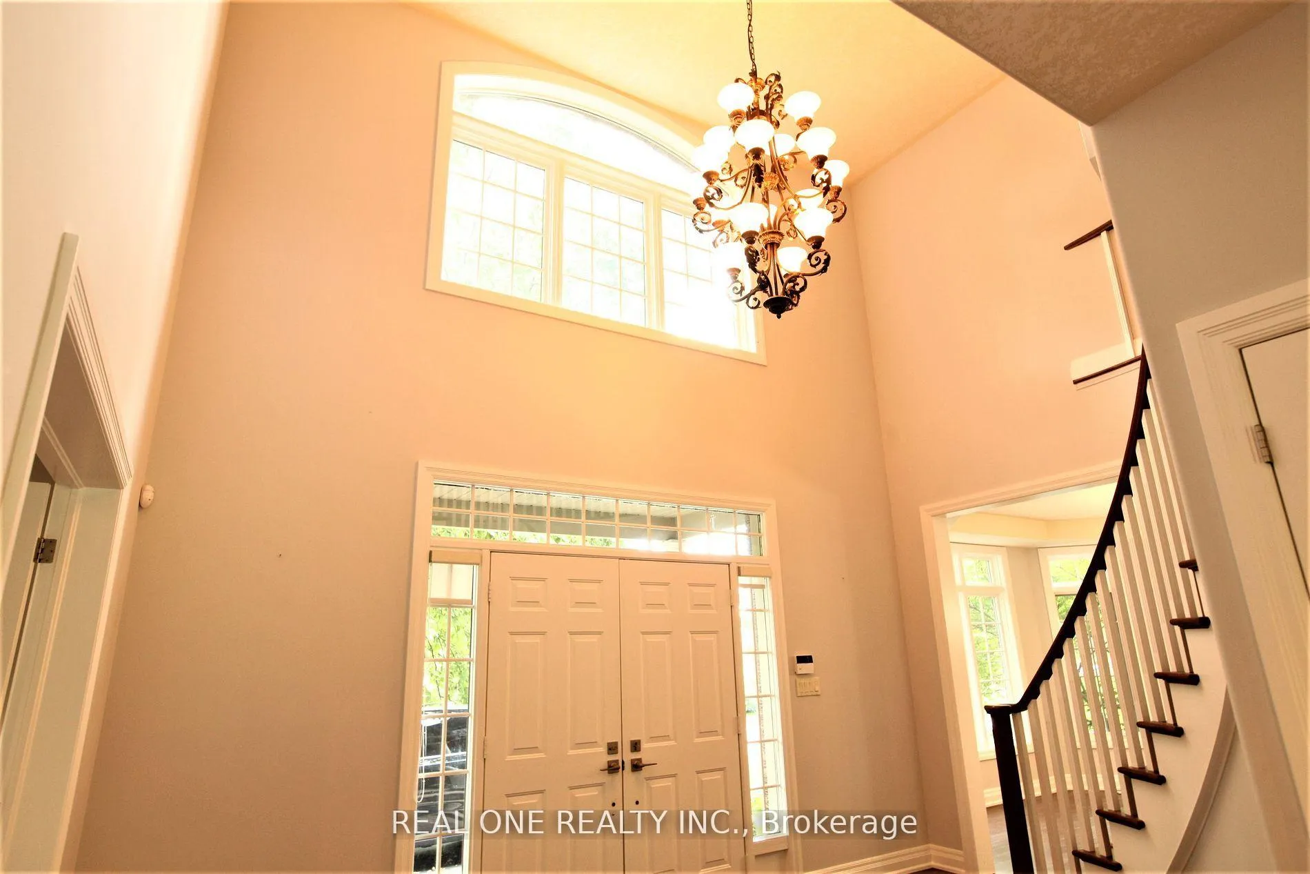 Photo 6 of 63 Appaloosa Trail, Hamilton, Carlisle — HOMEH