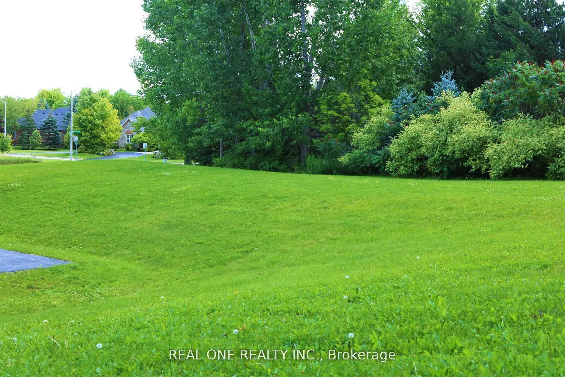 Photo 34 of 63 Appaloosa Trail, Hamilton, Carlisle — HOMEH