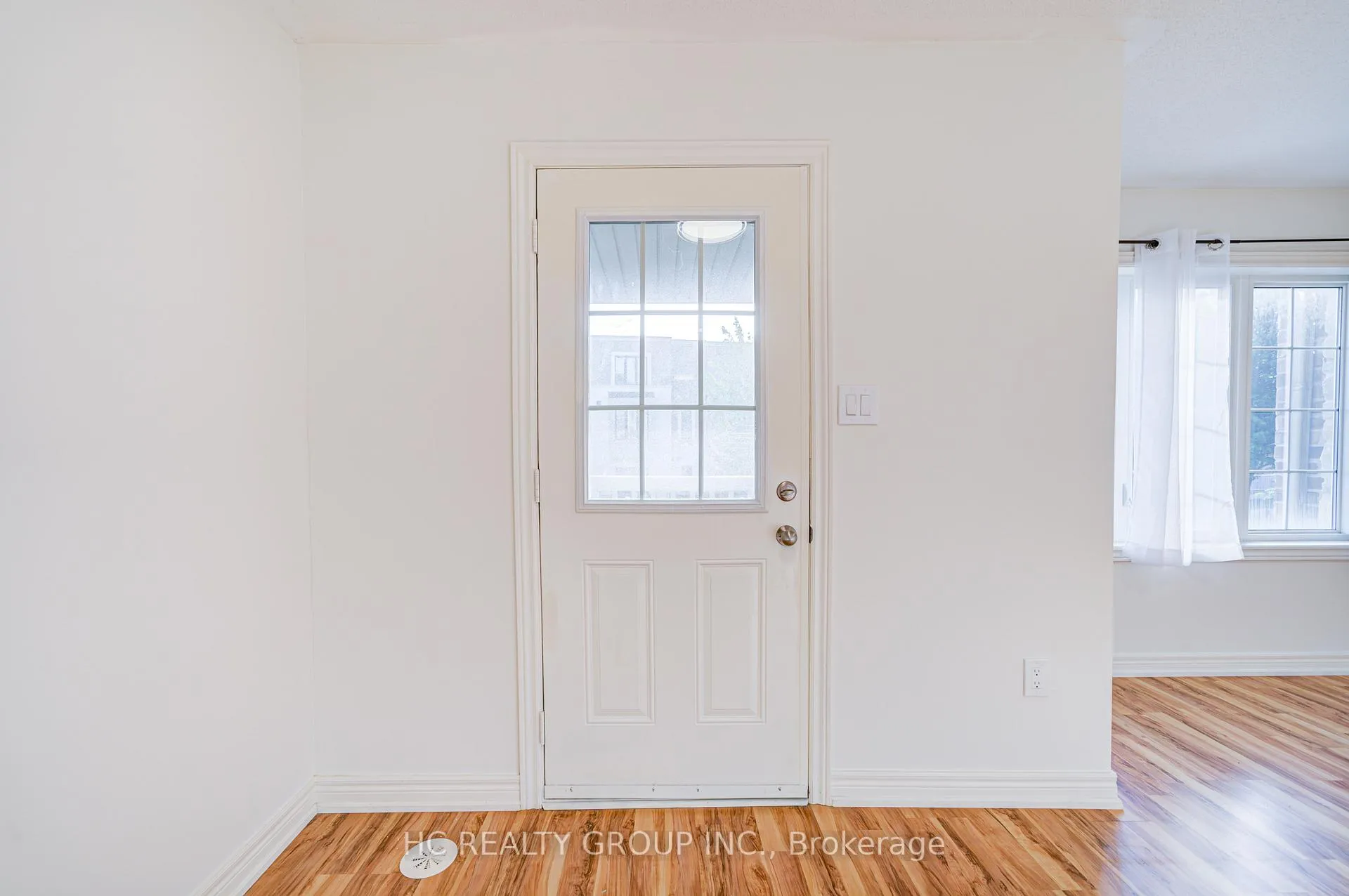 Photo 10 of 158 Roy Grove Way, Markham, Greensborough — HOMEH
