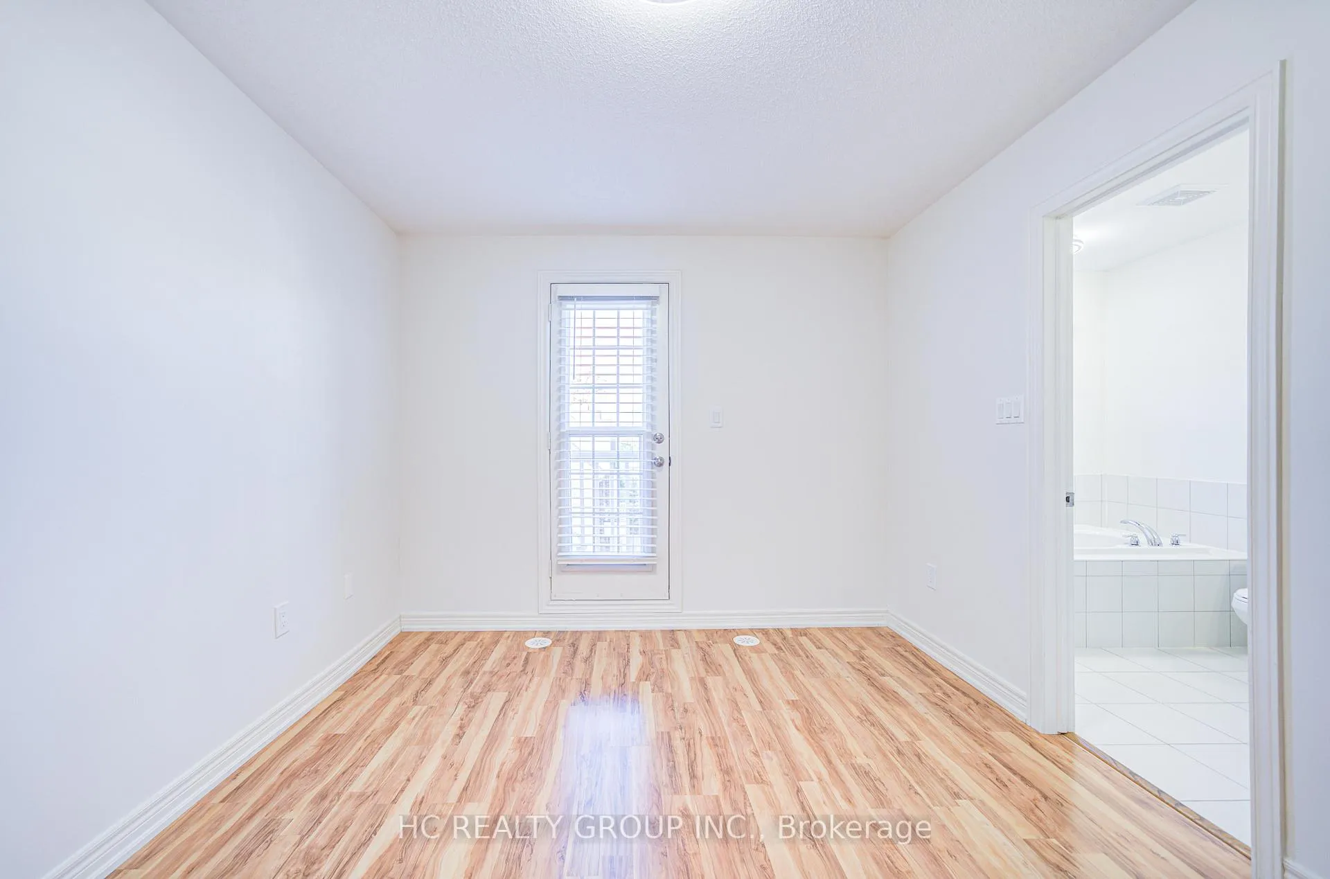 Photo 30 of 158 Roy Grove Way, Markham, Greensborough — HOMEH