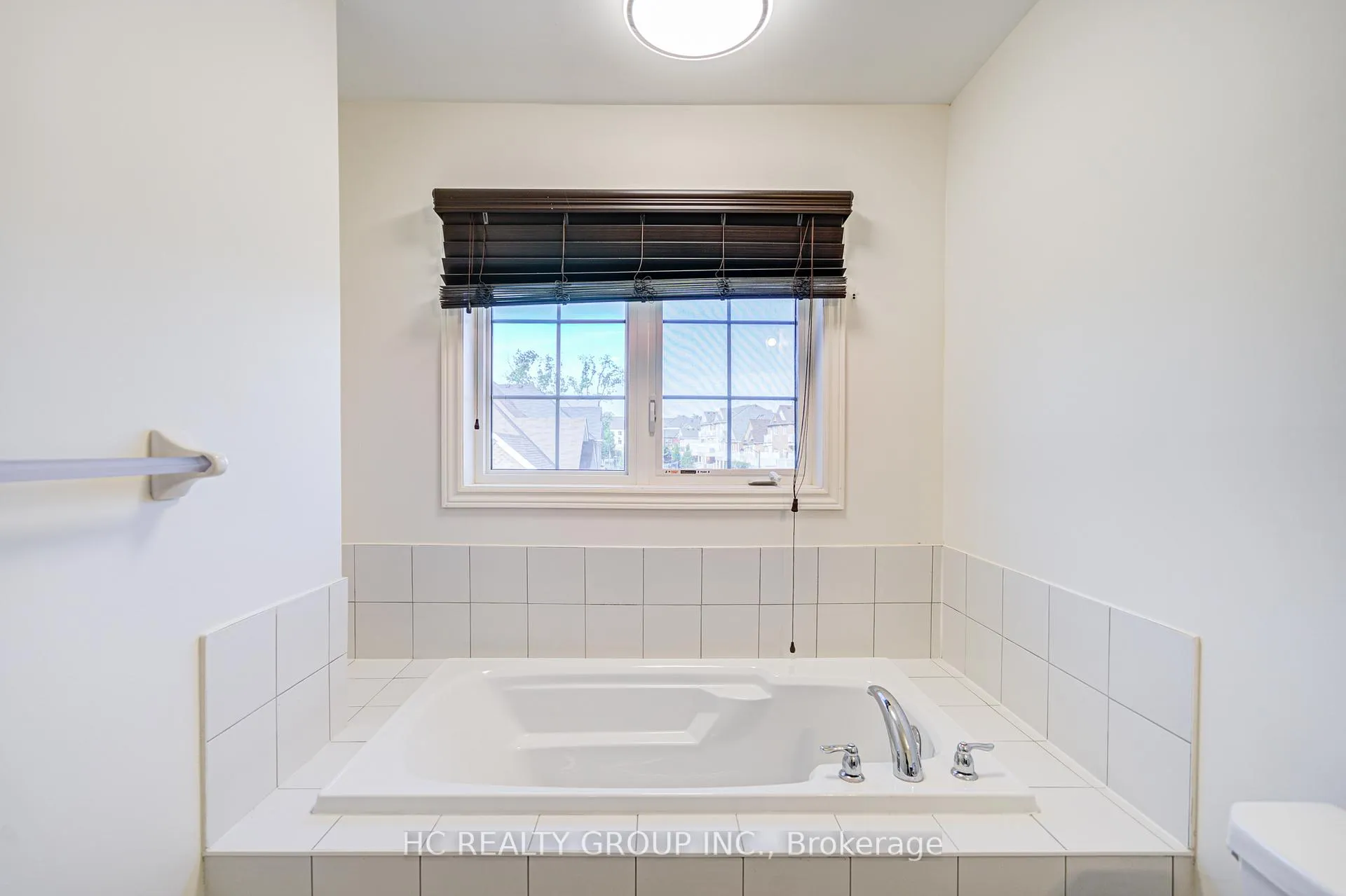 Photo 35 of 158 Roy Grove Way, Markham, Greensborough — HOMEH
