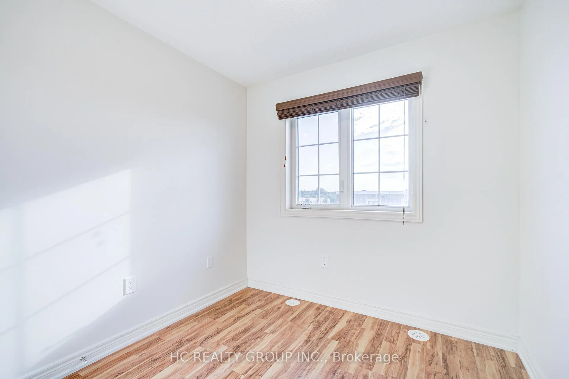 Photo 40 of 158 Roy Grove Way, Markham, Greensborough — HOMEH