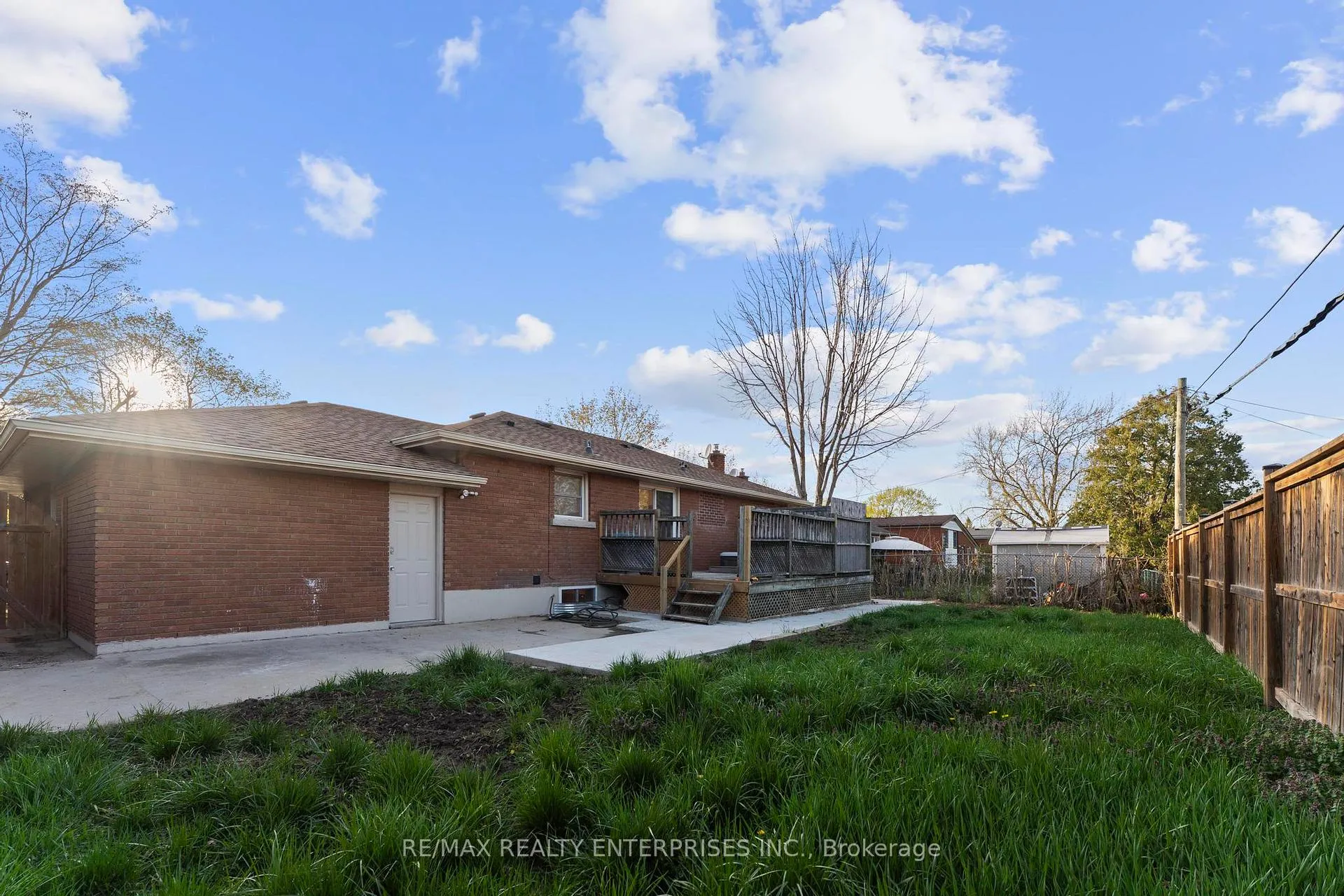 Photo 27 of 60 Wakelin Terrace, St. Catharines, Carlton/Bunting — HOMEH