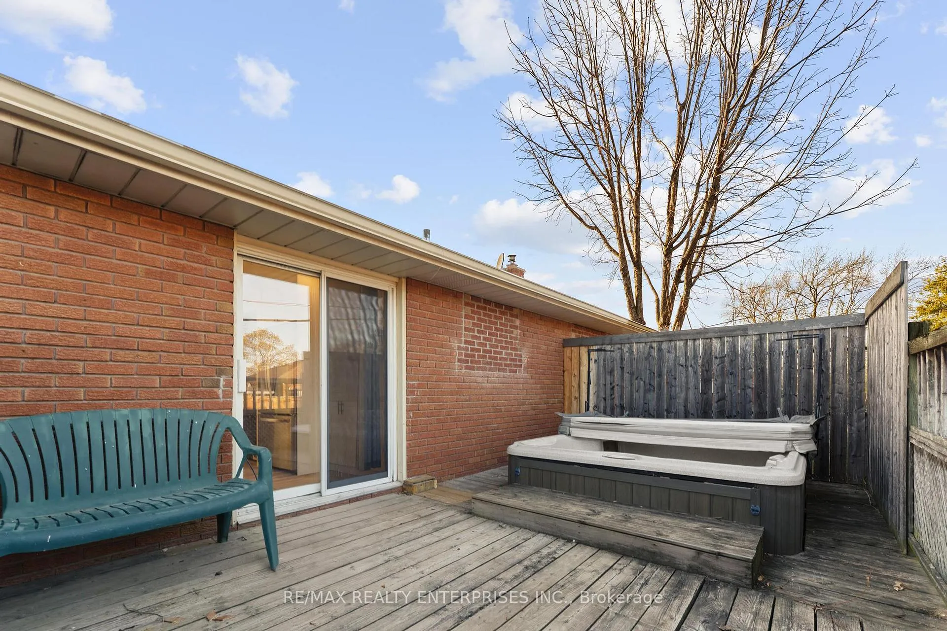 Photo 28 of 60 Wakelin Terrace, St. Catharines, Carlton/Bunting — HOMEH