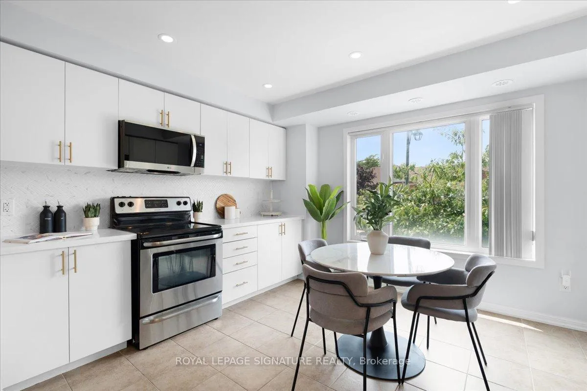 Photo 4 of 263 John West Way, Aurora, Bayview Wellington — HOMEH