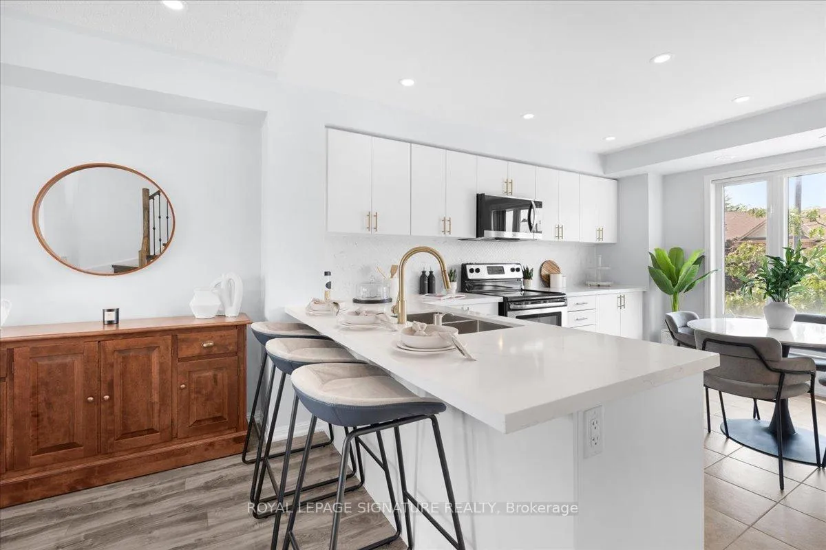 Photo 7 of 263 John West Way, Aurora, Bayview Wellington — HOMEH
