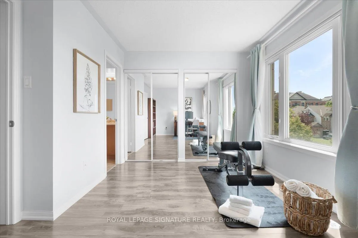 Photo 16 of 263 John West Way, Aurora, Bayview Wellington — HOMEH