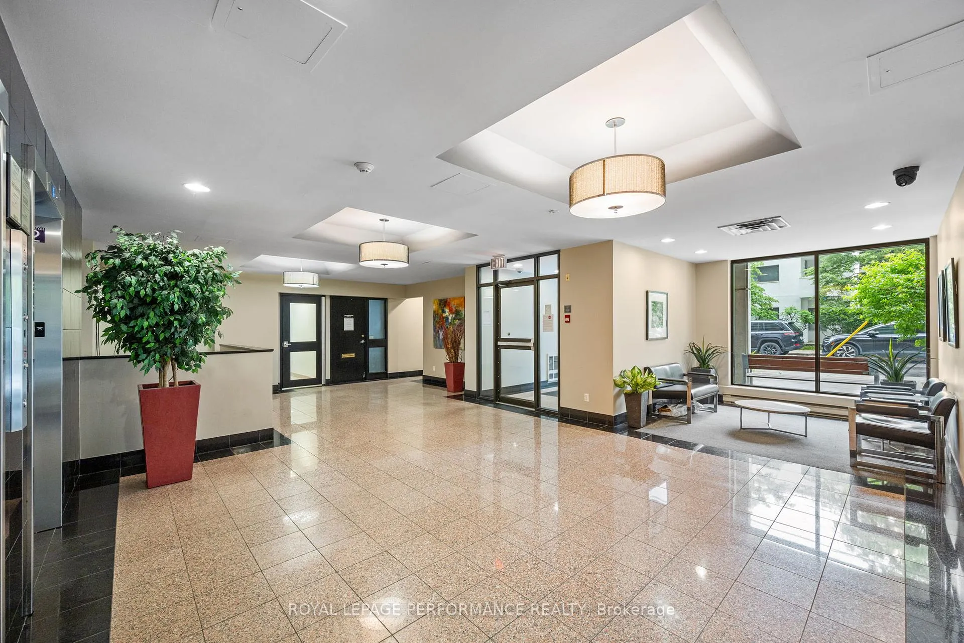 Photo 5 of Unit 501, 110 Forward Ave, Ottawa, Mechanicsville — HOMEH