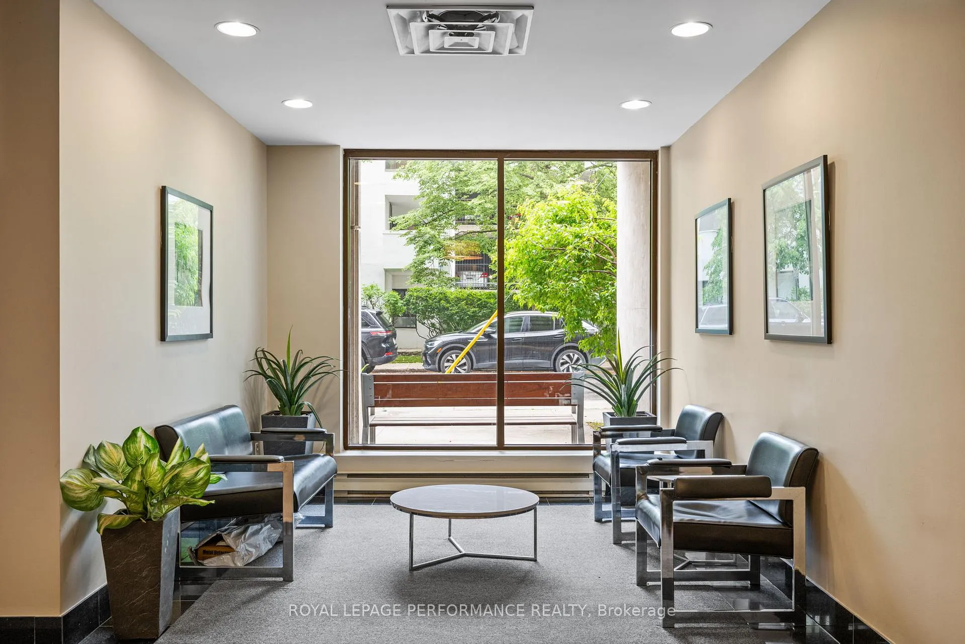 Photo 7 of Unit 501, 110 Forward Ave, Ottawa, Mechanicsville — HOMEH