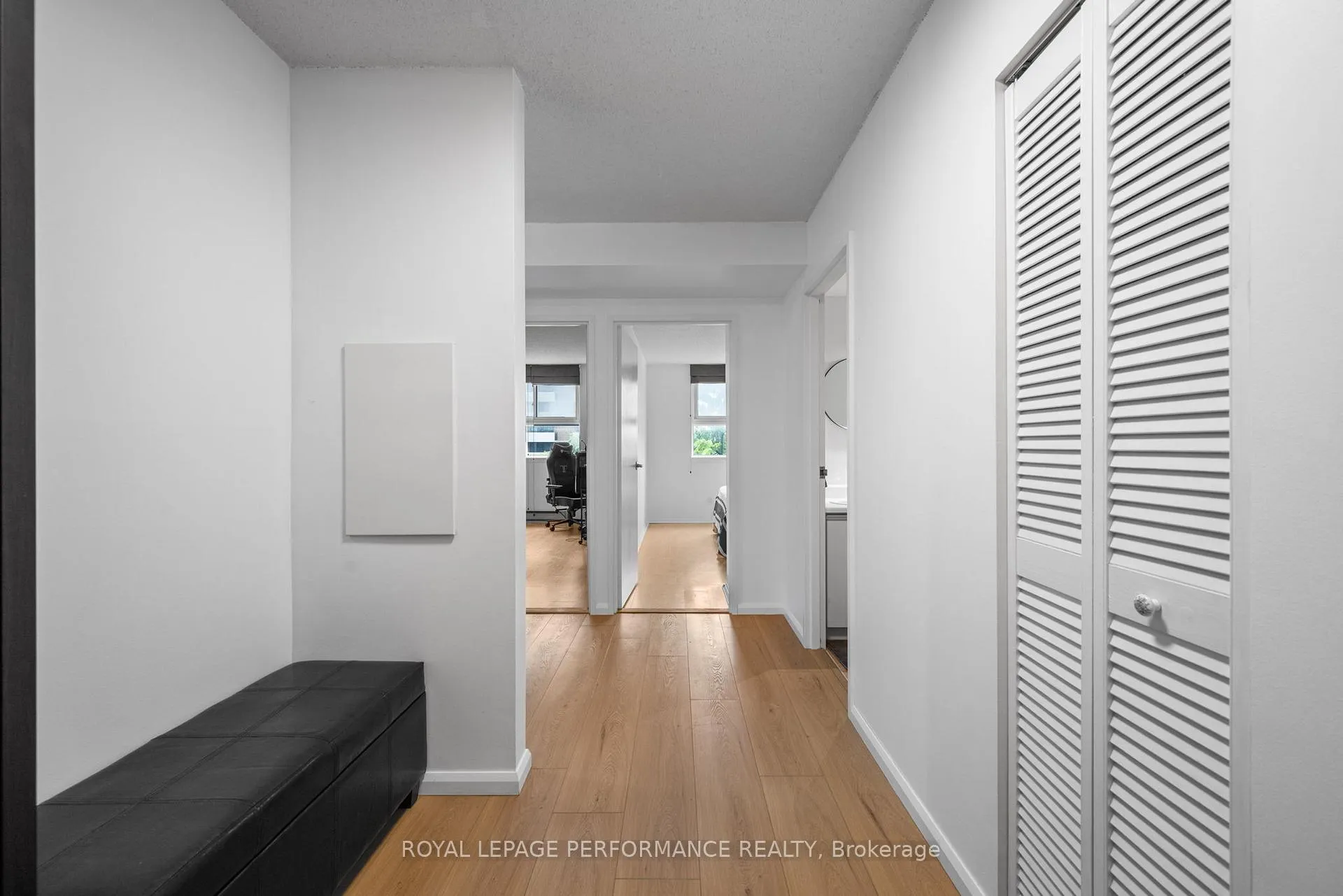 Photo 8 of Unit 501, 110 Forward Ave, Ottawa, Mechanicsville — HOMEH