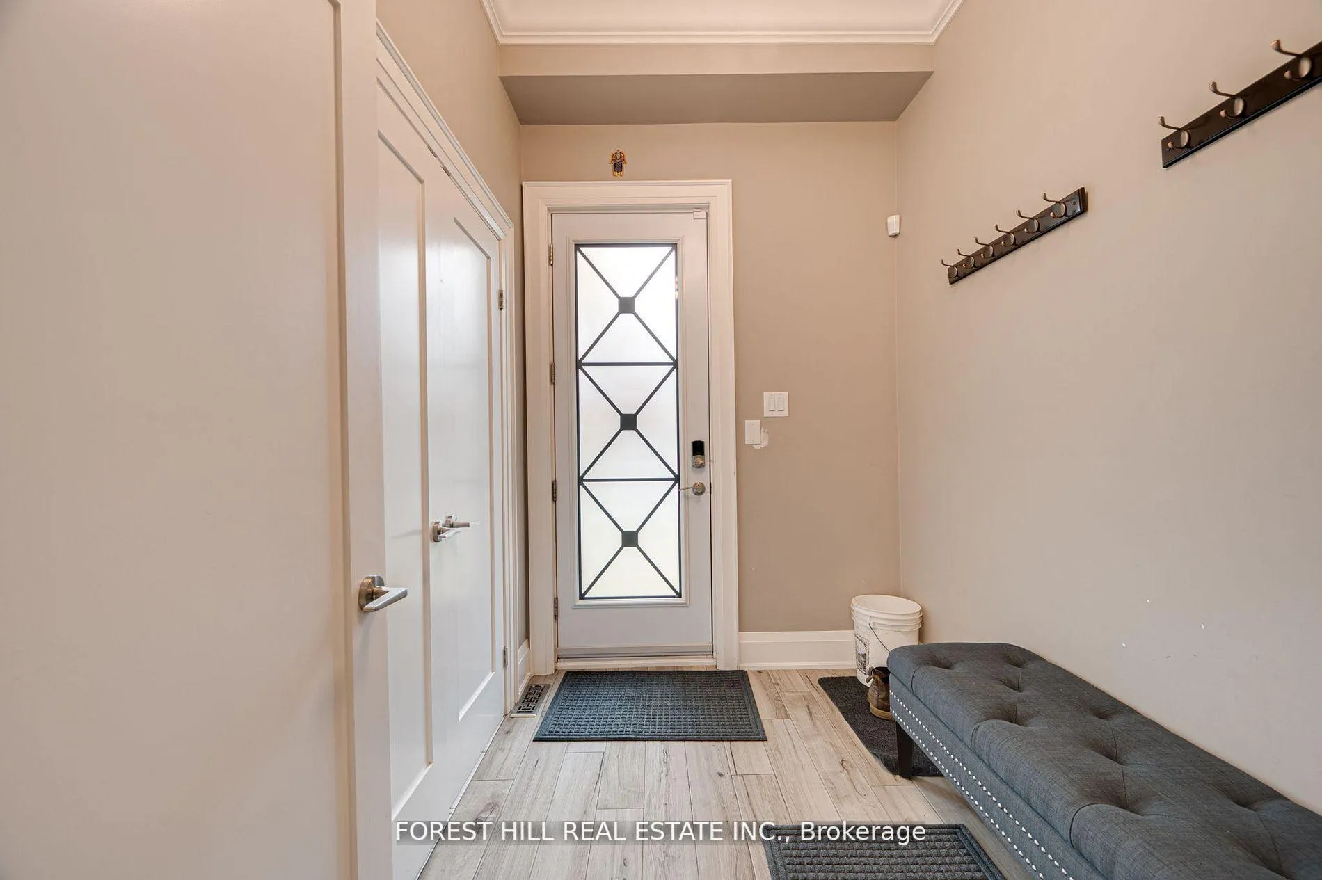 Photo 8 of 14 Willet Crescent, Richmond Hill, Devonsleigh — HOMEH