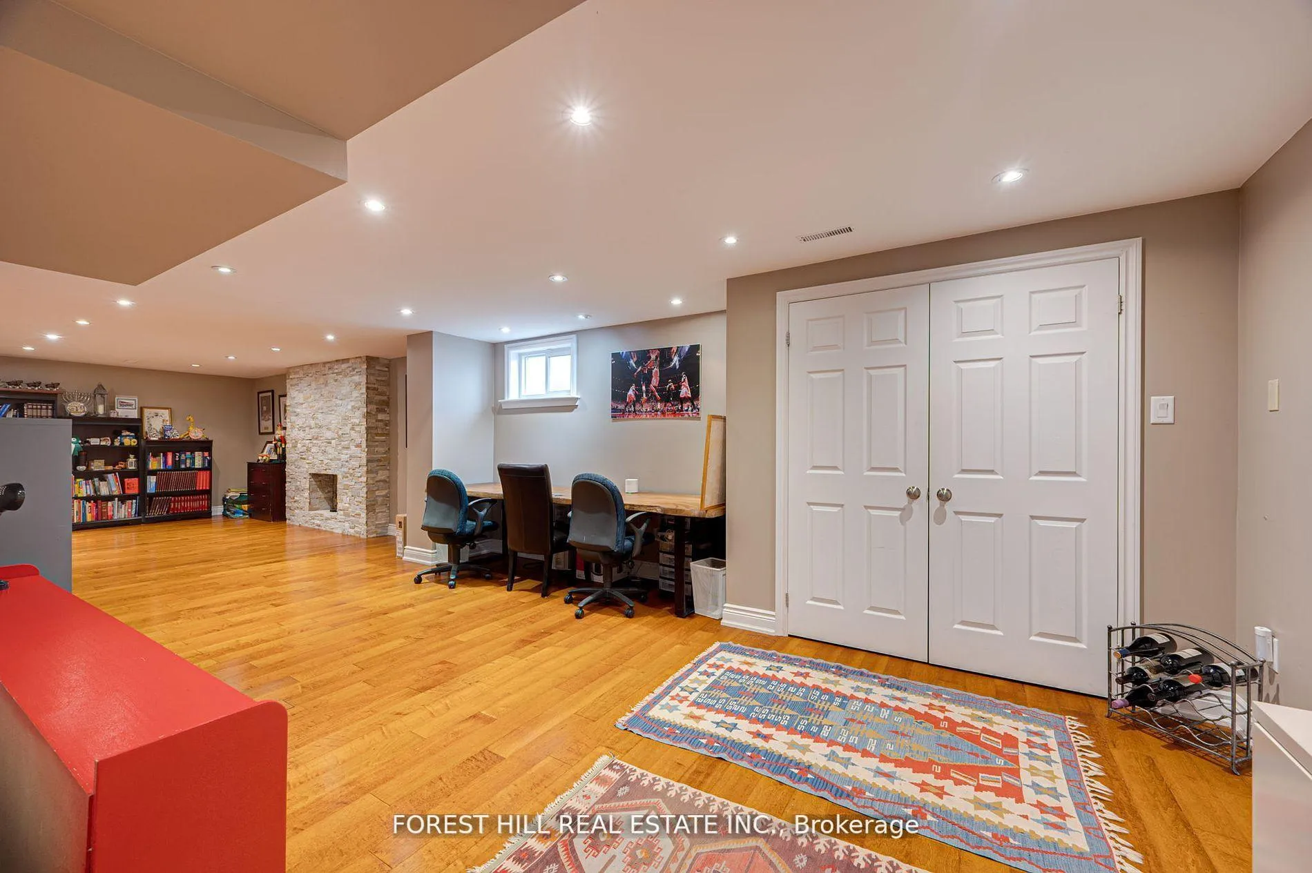 Photo 20 of 14 Willet Crescent, Richmond Hill, Devonsleigh — HOMEH