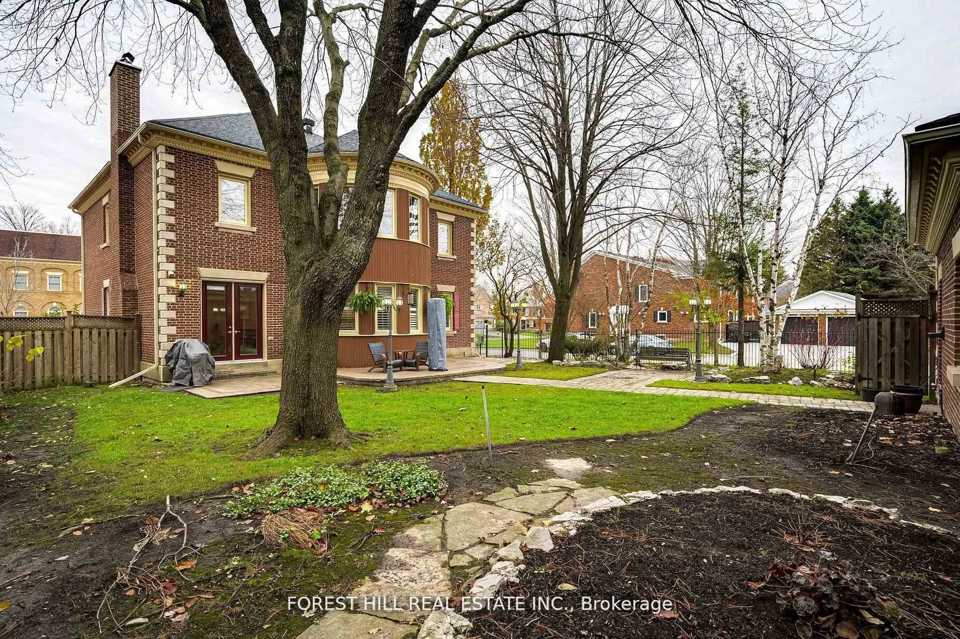 Photo 40 of 14 Willet Crescent, Richmond Hill, Devonsleigh — HOMEH