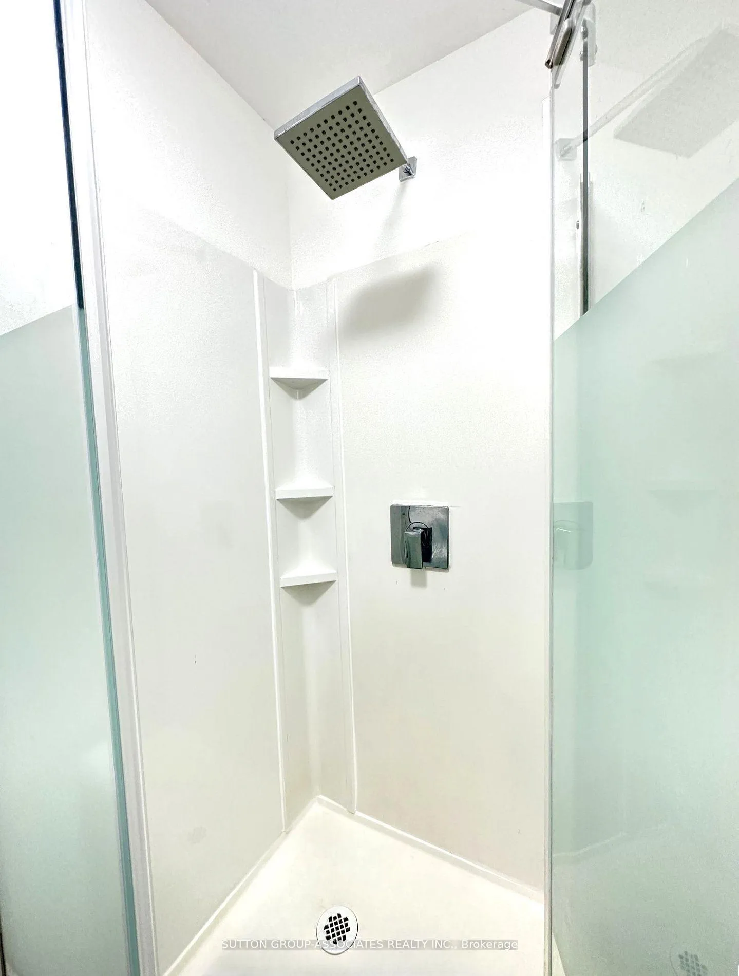 Photo 6 of Unit 1, 444 Westmount Avenue, Toronto, Oakwood Village — HOMEH
