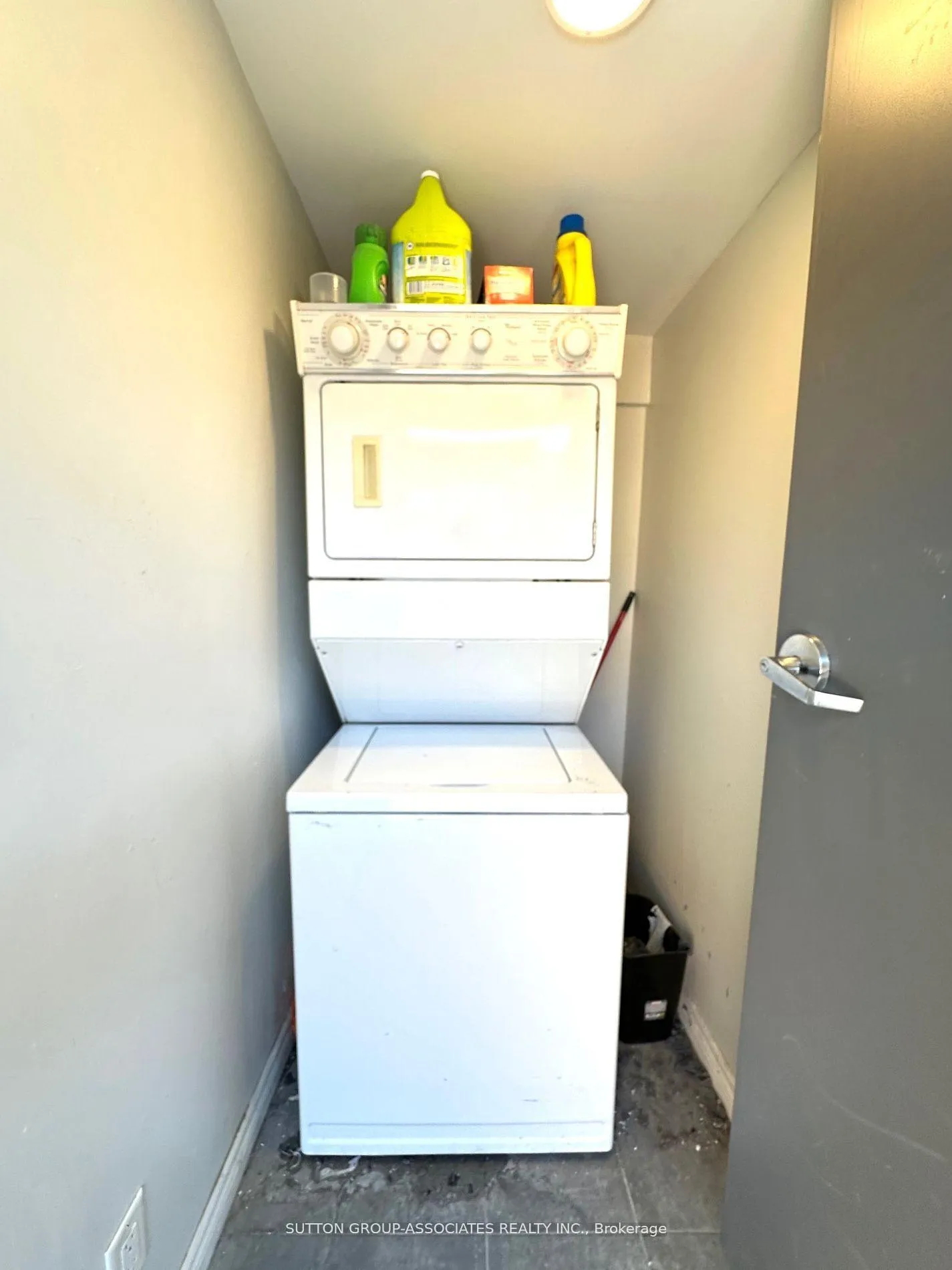 Photo 7 of Unit 1, 444 Westmount Avenue, Toronto, Oakwood Village — HOMEH
