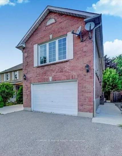 Photo 2 of 34 Ducatel Crescent, Ajax, Central — HOMEH
