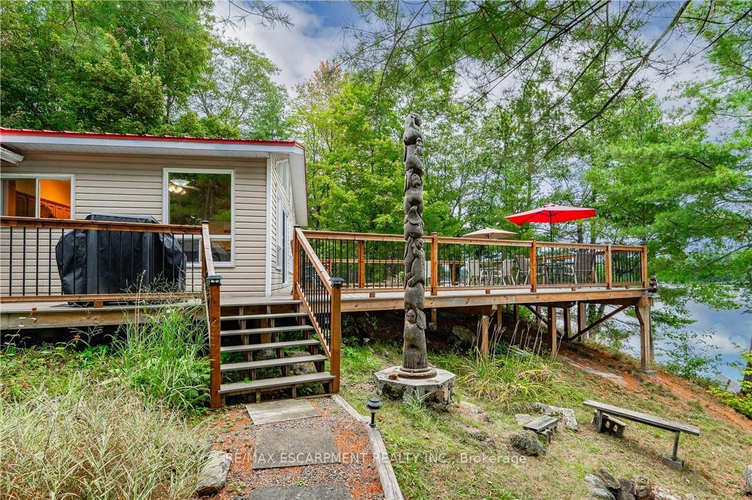 Photo 34 of 1076 Thanksgiving Rock Way, Gravenhurst, Morrison — HOMEH