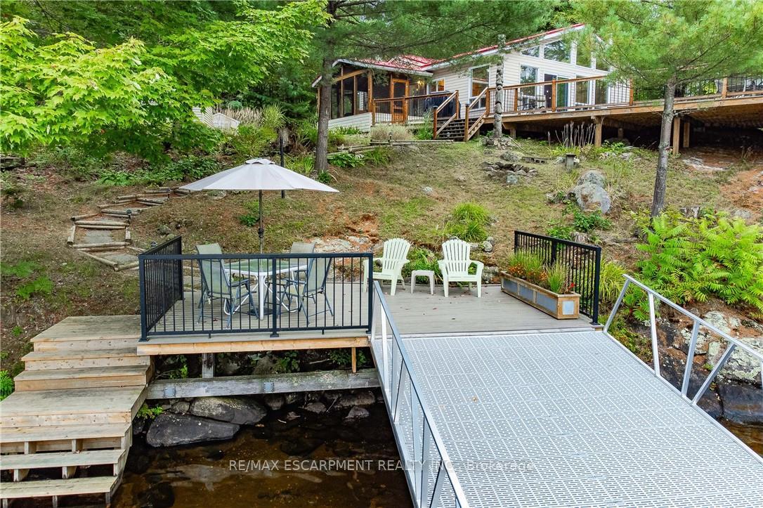 Photo 37 of 1076 Thanksgiving Rock Way, Gravenhurst, Morrison — HOMEH