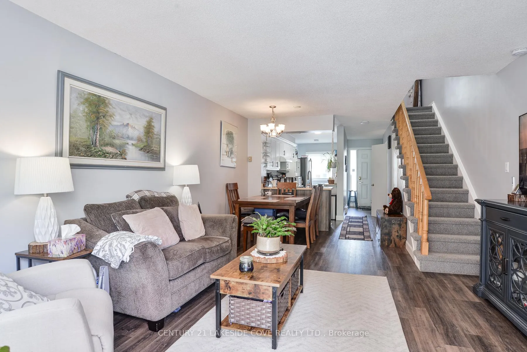 Photo 8 of Unit Unit 36, 11 Laguna Parkway, Ramara, Brechin — HOMEH