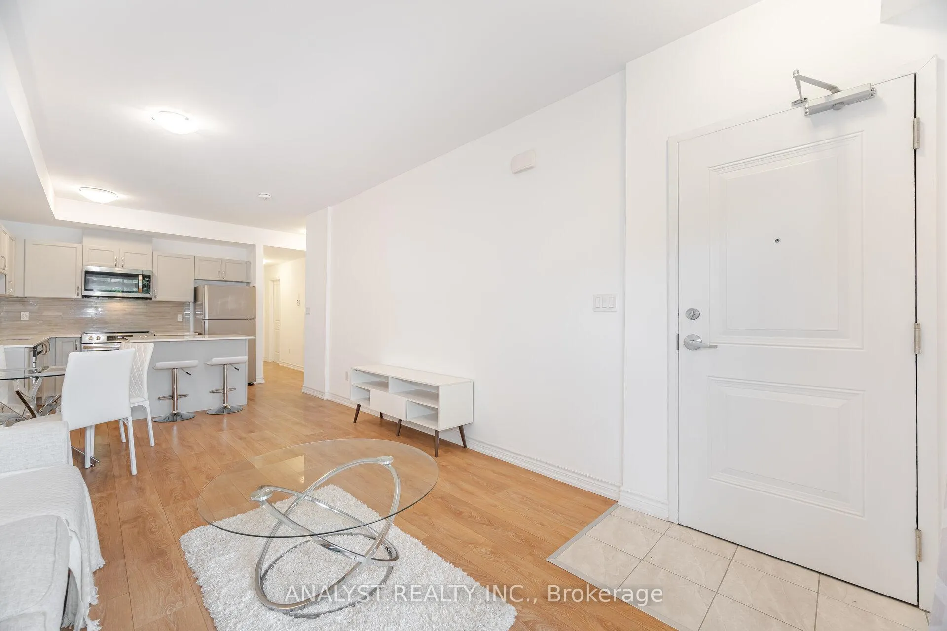 Photo 10 of Unit 306, 199 Pine Grove Road, Vaughan, Islington Woods — HOMEH