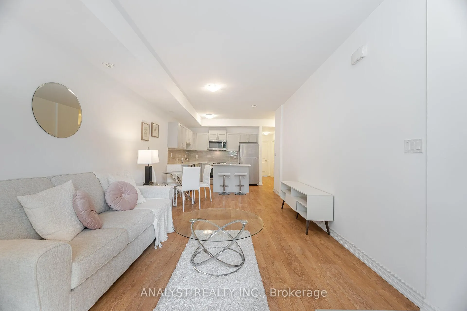 Photo 11 of Unit 306, 199 Pine Grove Road, Vaughan, Islington Woods — HOMEH