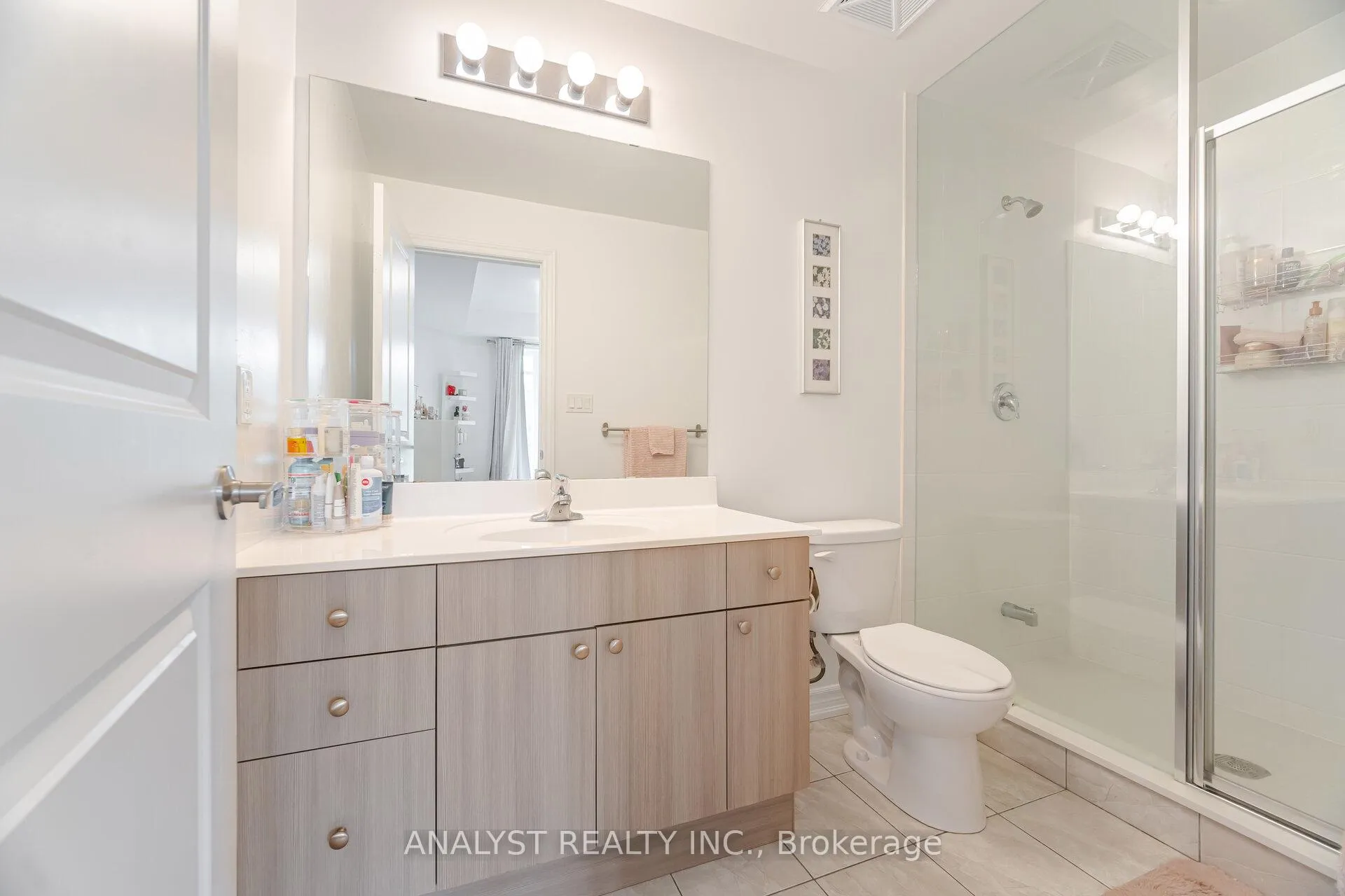 Photo 26 of Unit 306, 199 Pine Grove Road, Vaughan, Islington Woods — HOMEH