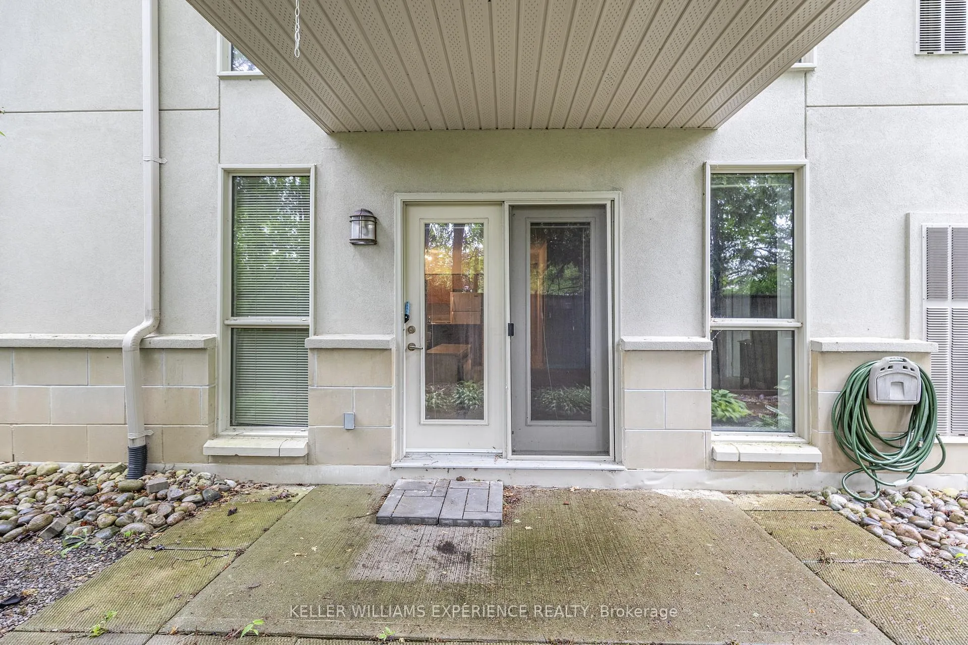 Photo 25 of 9 Westmount Drive S, Orillia — HOMEH