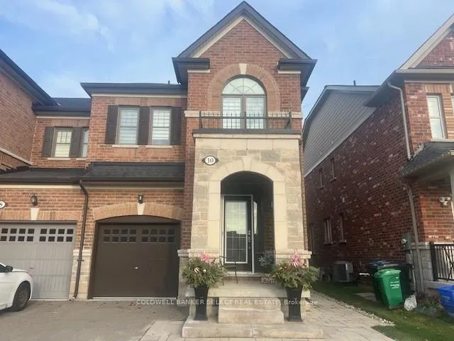 Front of 10 Cuddles Court S