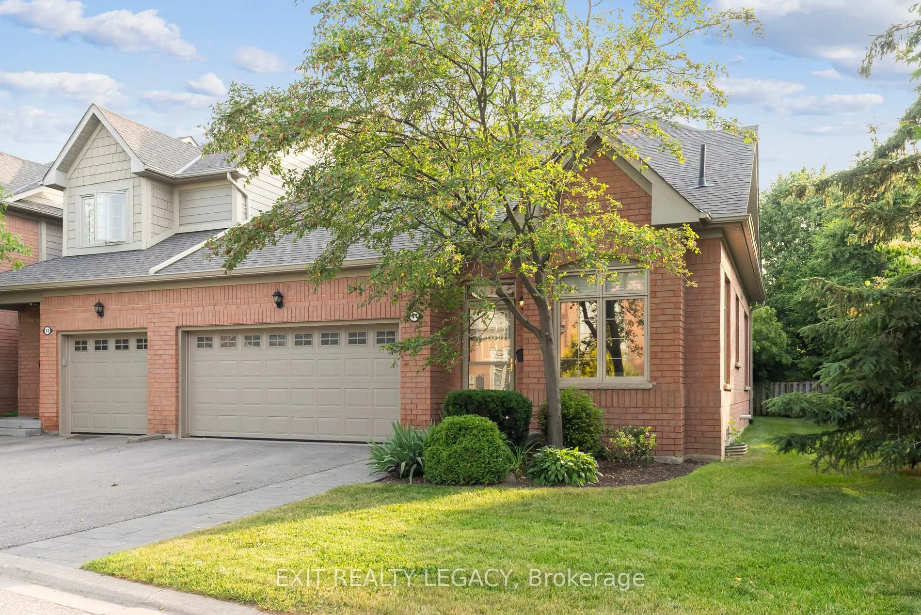 Photo 1 of 54 Louisbourg Way W, Markham, Greensborough — HOMEH