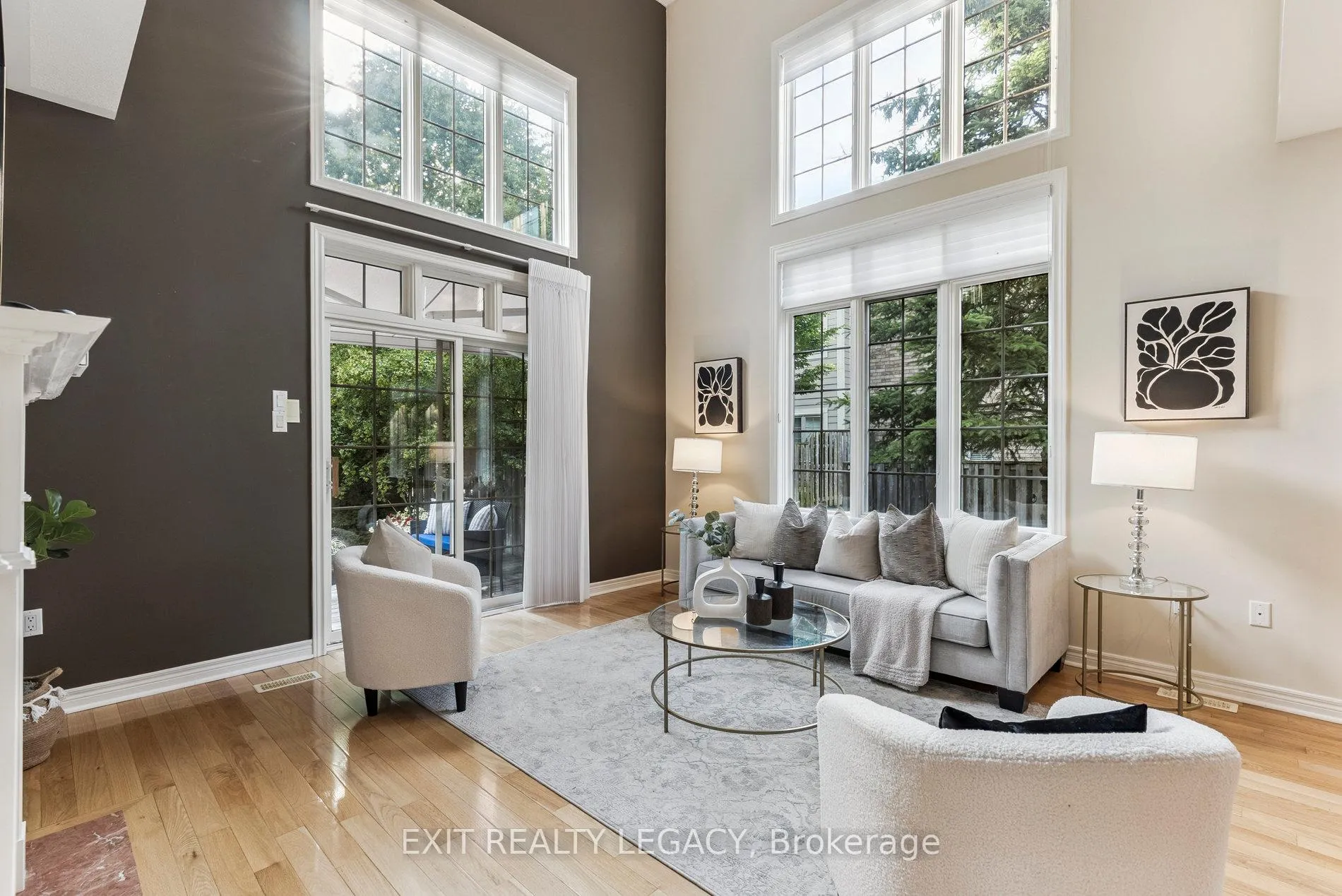 Photo 11 of 54 Louisbourg Way W, Markham, Greensborough — HOMEH