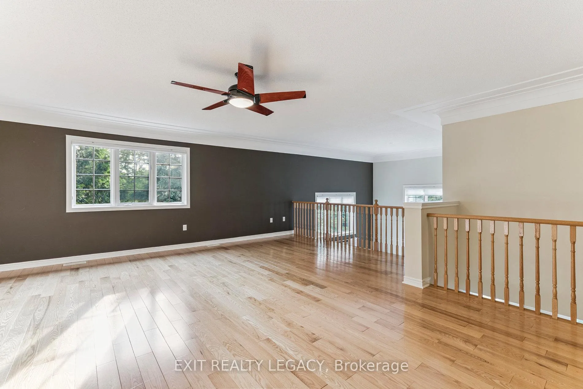 Photo 20 of 54 Louisbourg Way W, Markham, Greensborough — HOMEH