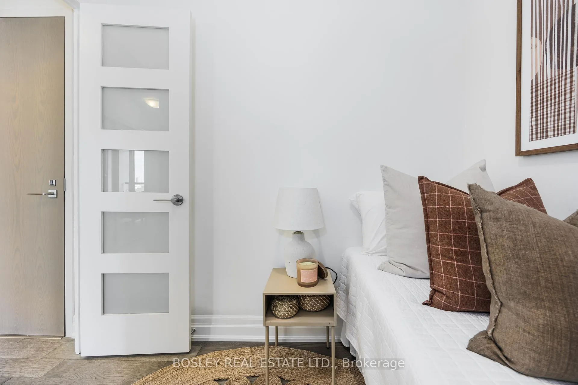 Photo 23 of Unit 908, 8 Rouge Valley Drive W, Markham, Unionville — HOMEH