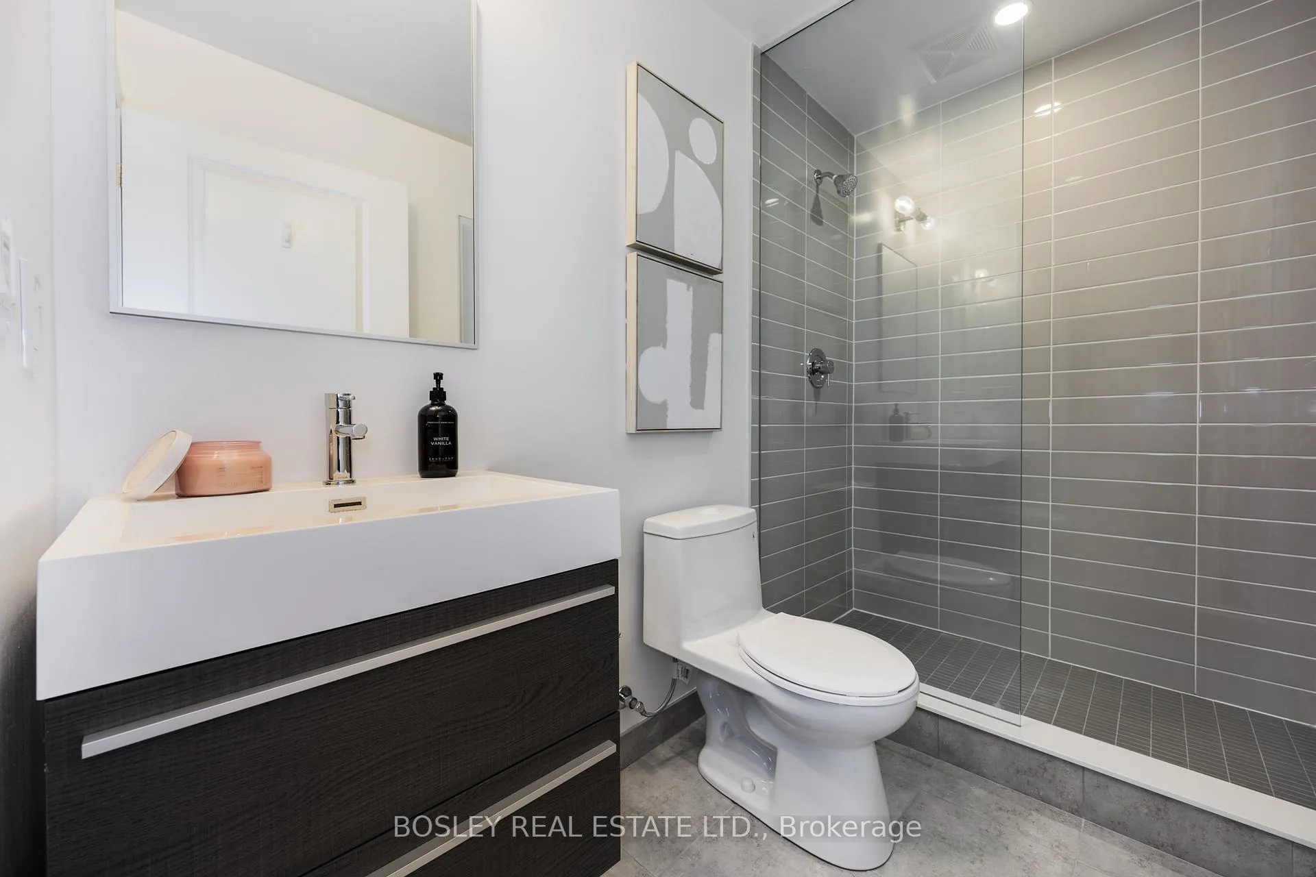 Photo 24 of Unit 908, 8 Rouge Valley Drive W, Markham, Unionville — HOMEH