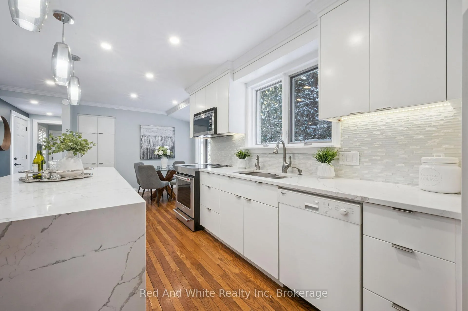 Photo 15 of 259 Old Post Road, Waterloo — HOMEH