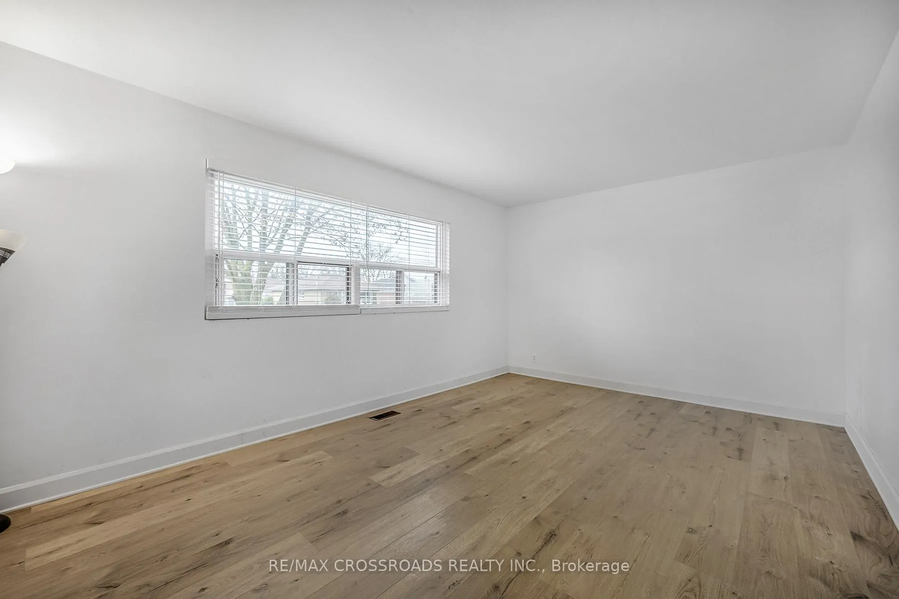 Photo 6 of Unit Unit 1, 349 Frontenac Avenue, Oshawa, Vanier — HOMEH