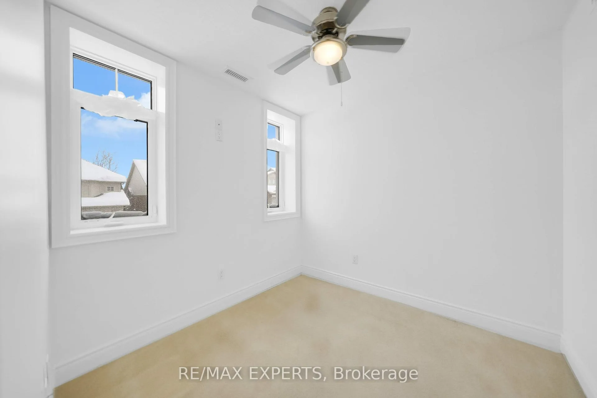 Photo 21 of Unit 108, 78 Sunset Boulevard, New Tecumseth, Alliston — HOMEH