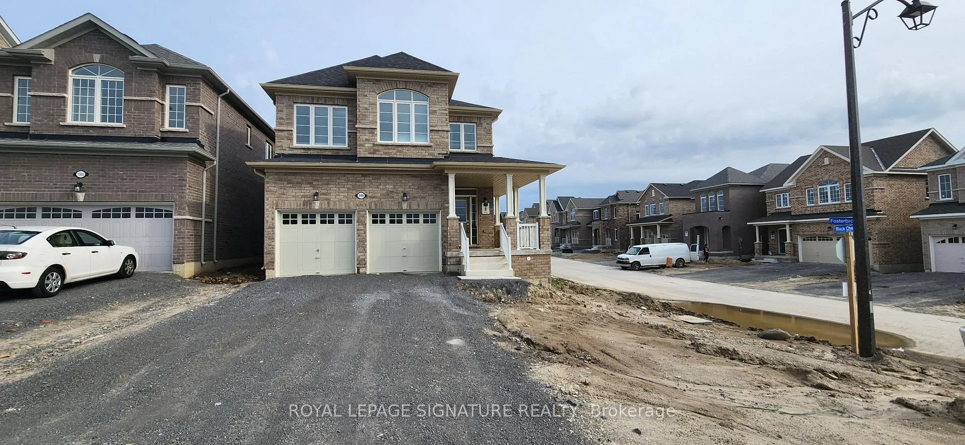 Front of Unit Upper, 999 Black Cherry Drive
