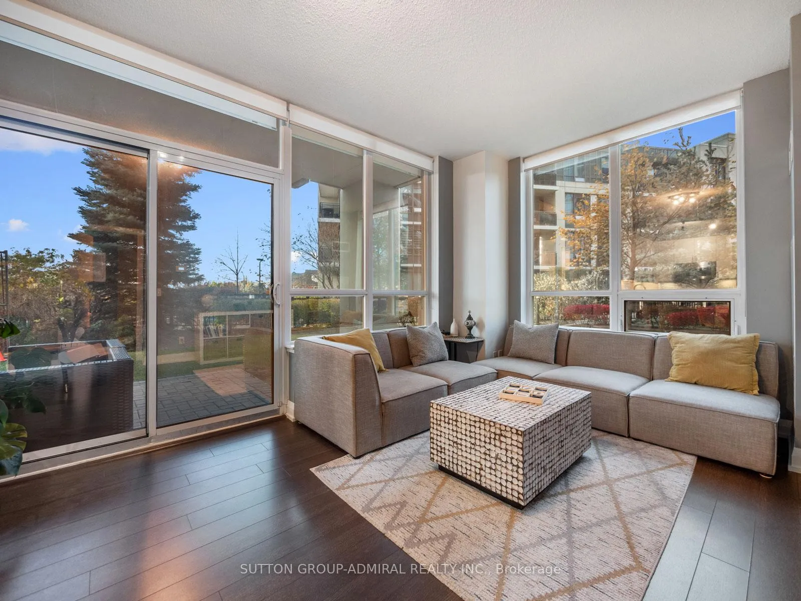 Photo 7 of Unit 114, 85 North Park Road, Vaughan, Beverley Glen — HOMEH