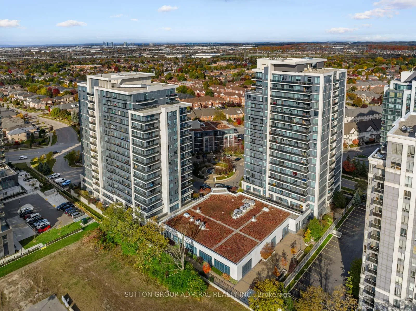 Photo 23 of Unit 114, 85 North Park Road, Vaughan, Beverley Glen — HOMEH