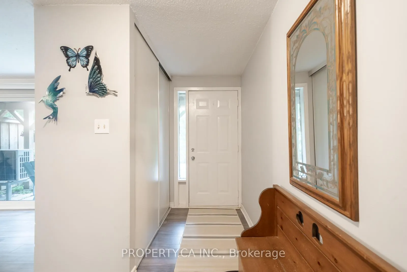Photo 7 of 325 Milestone Crescent, Aurora, Aurora Village — HOMEH