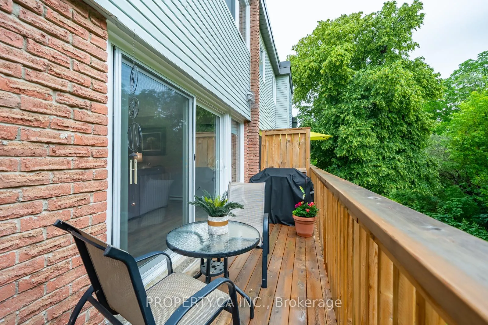 Photo 15 of 325 Milestone Crescent, Aurora, Aurora Village — HOMEH