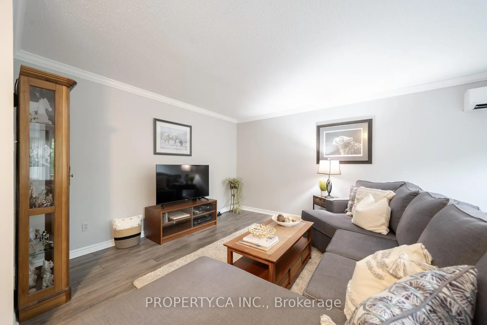 Photo 23 of 325 Milestone Crescent, Aurora, Aurora Village — HOMEH