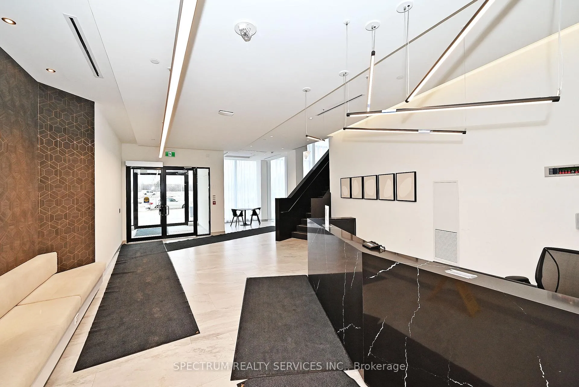 Photo 21 of Unit 1030, 2 David Eyer Road, Richmond Hill, Rural Richmond Hill — HOMEH