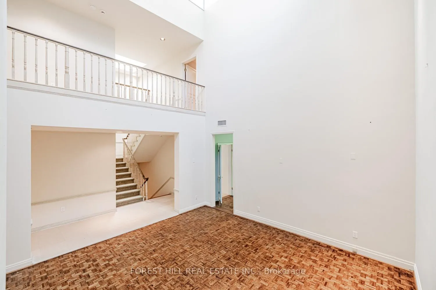 Photo 9 of 82 Oriole Road, Toronto, Yonge-St. Clair — HOMEH