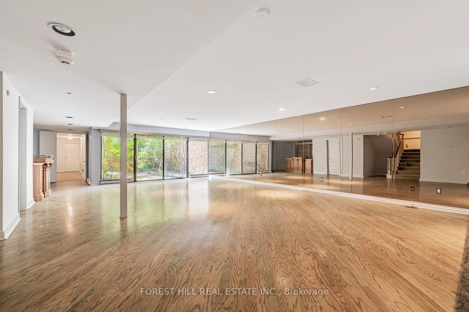 Photo 16 of 82 Oriole Road, Toronto, Yonge-St. Clair — HOMEH