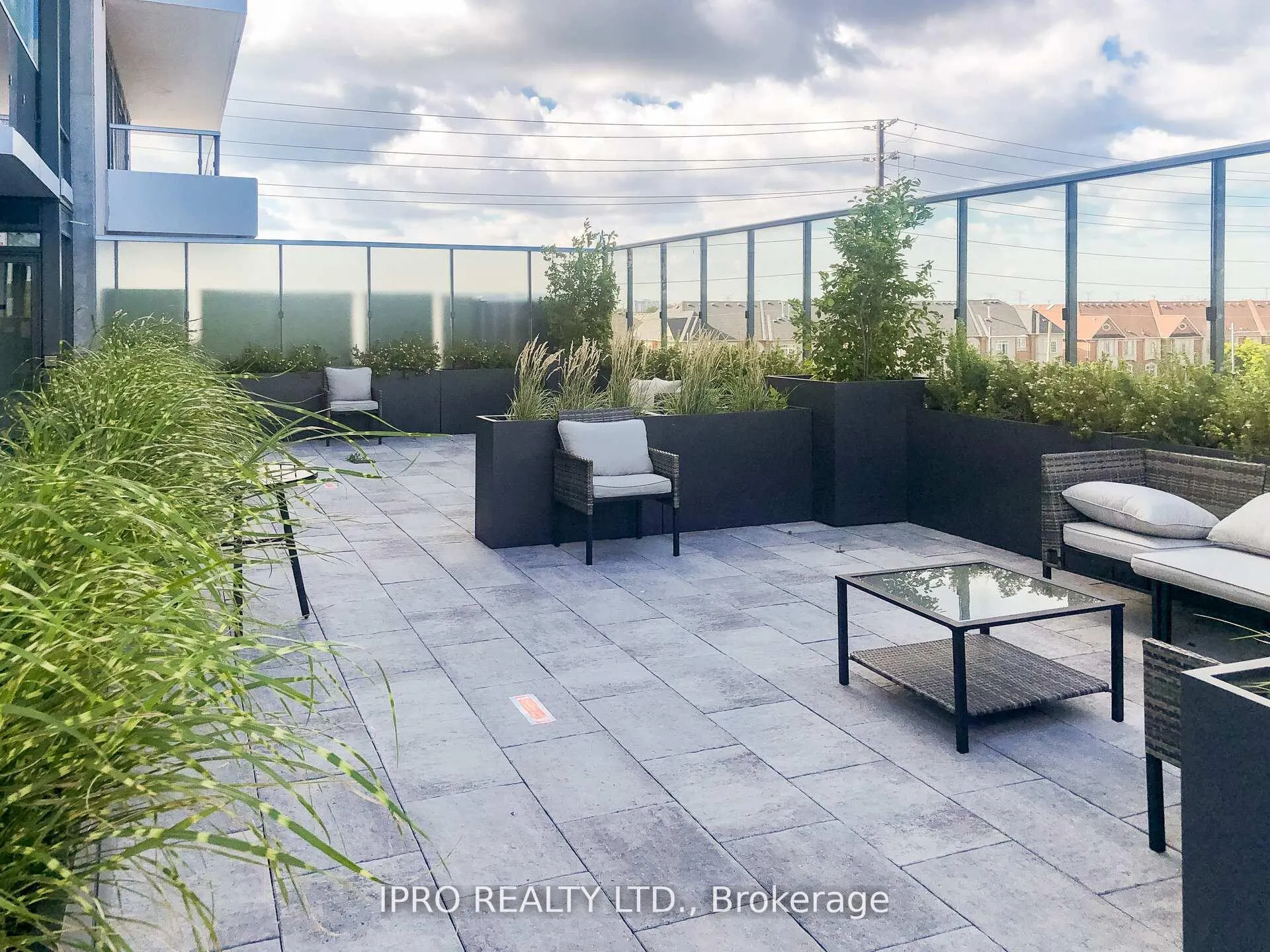 Photo 44 of Unit Unit #327, 4800 Highway #7 Road, Vaughan, East Woodbridge — HOMEH