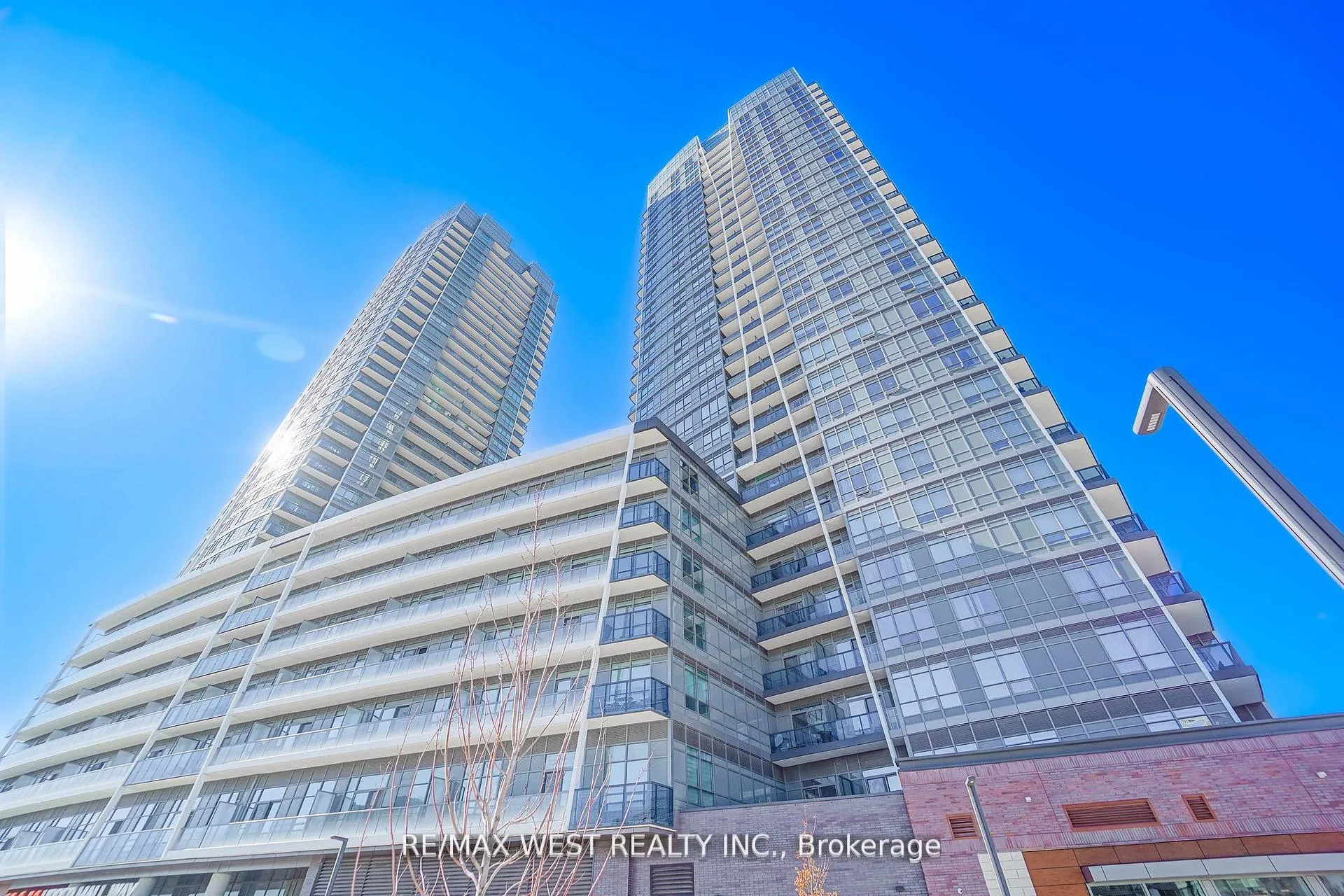 Front of Unit 1101, 50 Upper Mall Way