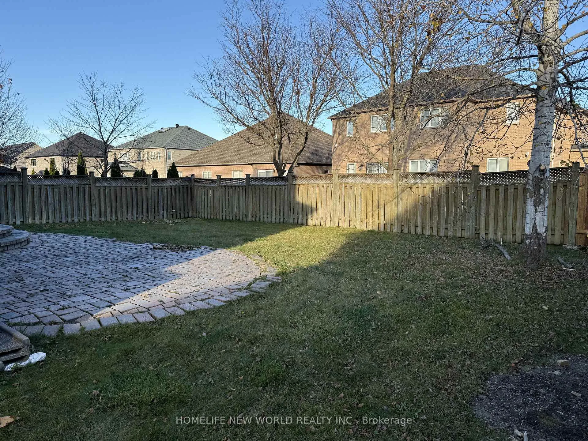 Photo 17 of 3 Rosewell Crescent, Markham, Cachet — HOMEH