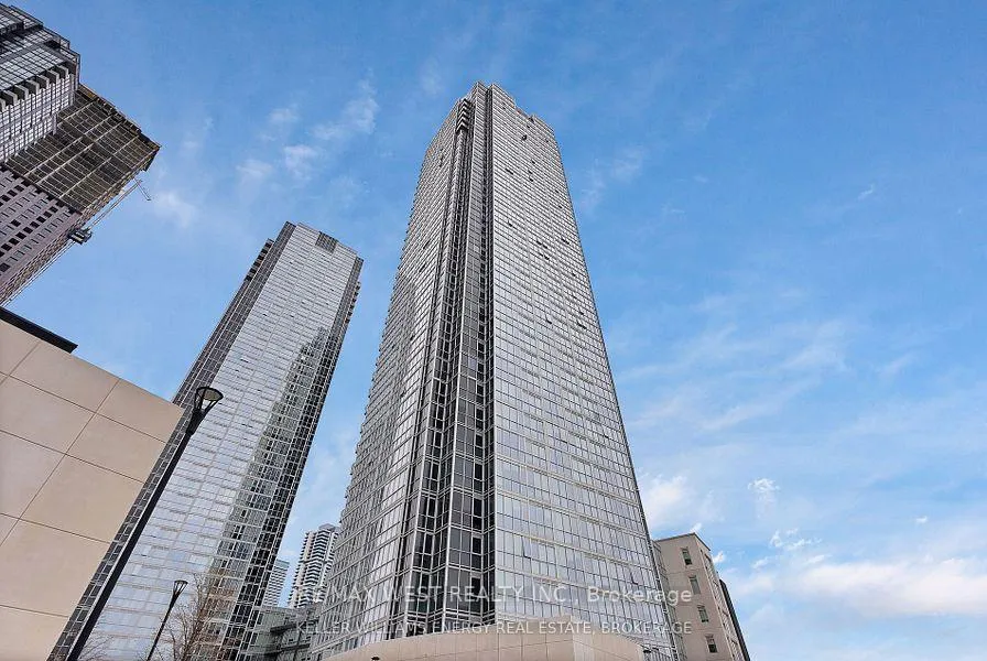Photo 1 of Unit 1510, 2908 Highway 7, Vaughan, Concord — HOMEH